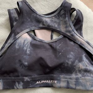 Alphalete surface keyhole bra in blue tie dye size small